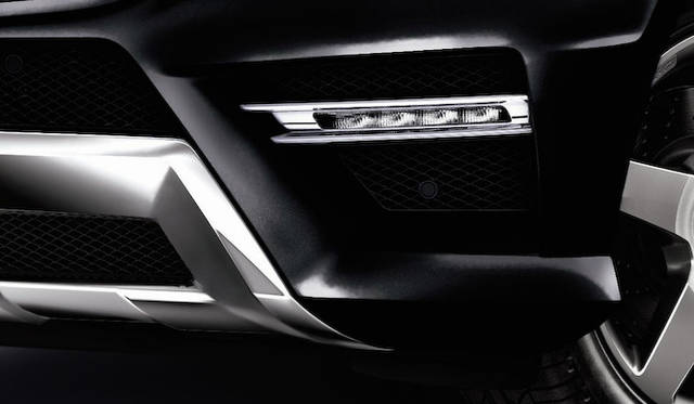 <strong>Mercedes-Benz M-Class｜メルセデス・ベンツ Mクラス </strong>