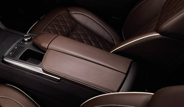 <strong>Mercedes-Benz M-Class Edition1｜メルセデス・ベンツ Mクラス エディション1</strong>