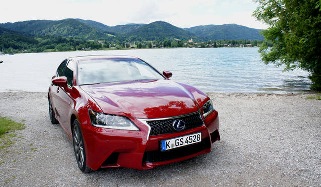 <strong>Lexus GS450h｜レクサス GS450h</strong>