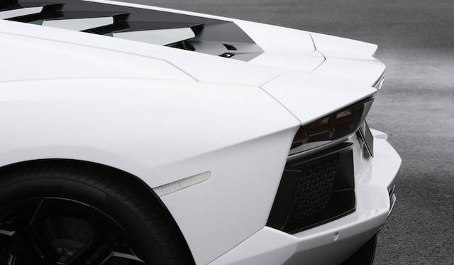 <strong>Lamborhghini Aventador LP 700-4｜ランボルギーニ アヴェンタドール LP 700-4</strong>