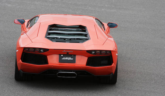 <strong>Lamborhghini Aventador LP 700-4｜ランボルギーニ アヴェンタドール LP 700-4</strong>