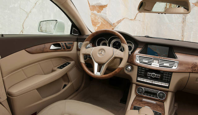 <strong>Mercedes-Benz CLS Shooting Brake｜メルセデス・ベンツ CLS シューティングブレイク</strong>