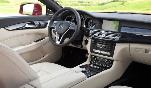 <strong>Mercedes-Benz CLS Shooting Brake｜メルセデス・ベンツ CLS シューティングブレイク</strong>