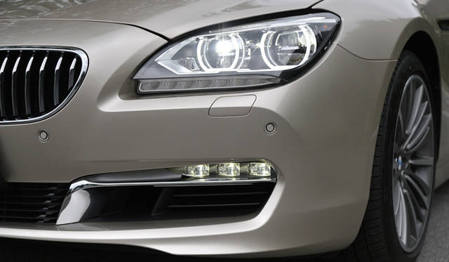 <strong>BMW 6 Series Gran Coupe｜ビー・エム・ダブリュー  6 シリーズ グランクーペ</strong><br />LEDヘッドライトはオプション（22万円）