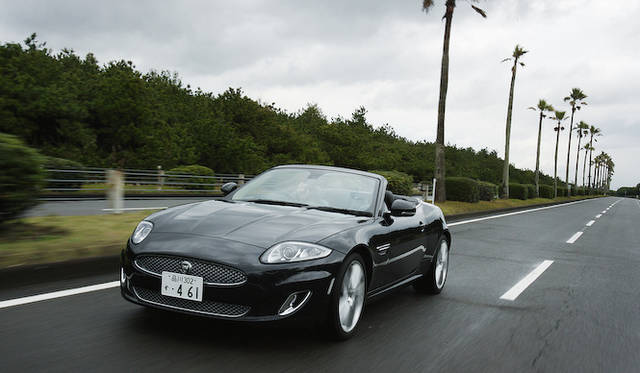 <strong>Jaguar XK Portfolio Convertible｜ジャガー XKポートフォリオ コンバーチブル</strong>