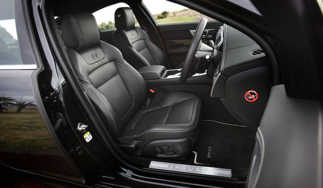 <strong>Jaguar XFR｜ジャガー XFR</strong>