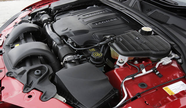 <strong>Jaguar XFR｜ジャガー XFR</strong>