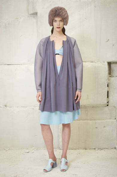 　2013年春夏プレコレクション　©MONICA FEUDI