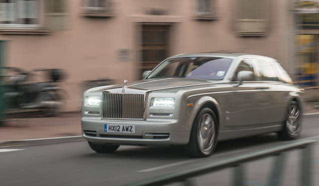 <strong>Rolls-Royce Phantom SeriesII｜ロールス・ロイス ファントム シリーズII</strong>
