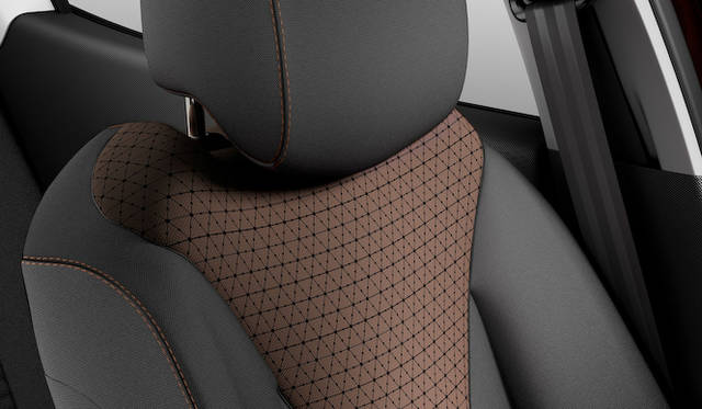 <strong>Renault Clio (Lutecia)｜ルノー ルーテシア（クリオ）</strong>