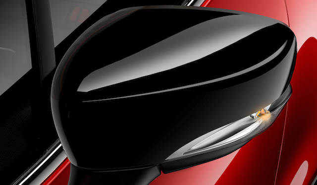 <strong>Renault Clio (Lutecia)｜ルノー ルーテシア（クリオ）</strong>