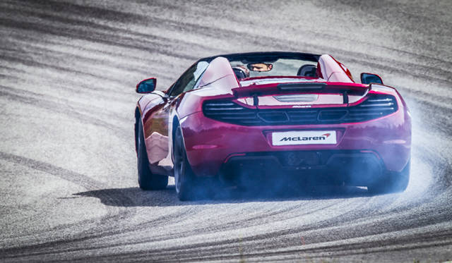 <strong>McLaren MP4-12C Spider｜マクラーレン MP4-12C スパイダー</strong>