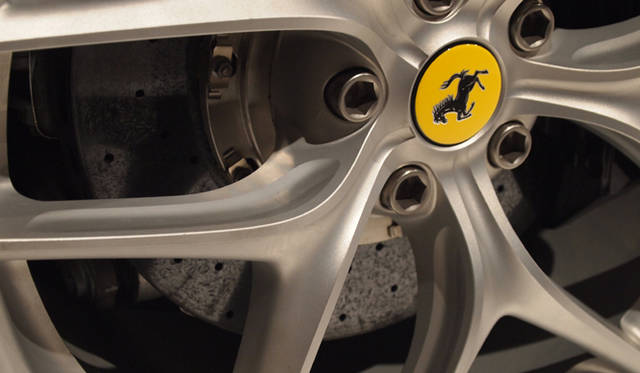 <strong>Ferrari F12berlinetta｜フェラーリ F12ベルリネッタ</strong>