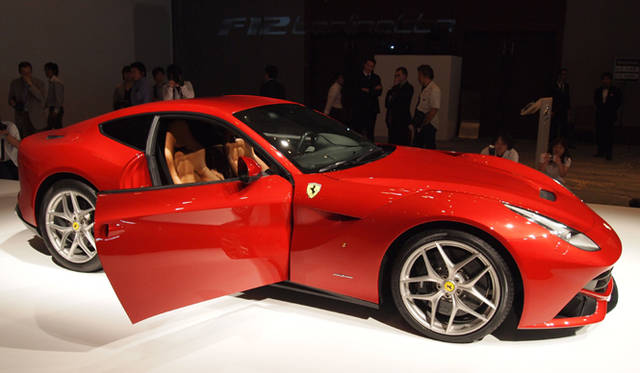 <strong>Ferrari F12berlinetta｜フェラーリ F12ベルリネッタ</strong>