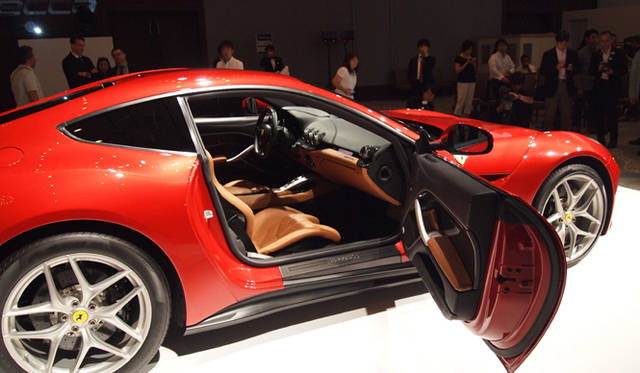 <strong>Ferrari F12berlinetta｜フェラーリ F12ベルリネッタ</strong>