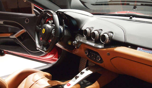 <strong>Ferrari F12berlinetta｜フェラーリ F12ベルリネッタ</strong>