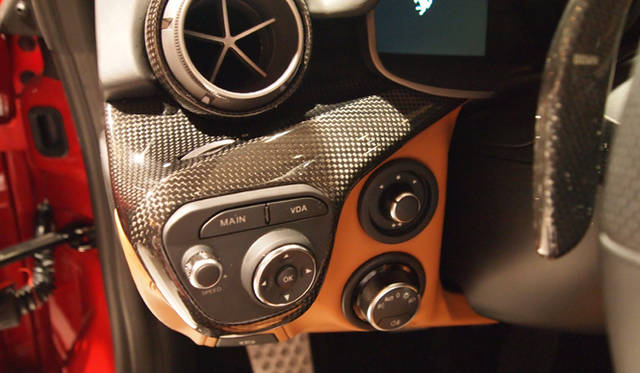 <strong>Ferrari F12berlinetta｜フェラーリ F12ベルリネッタ</strong>