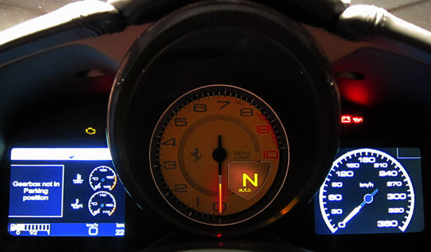 <strong>Ferrari F12berlinetta｜フェラーリ F12ベルリネッタ</strong>