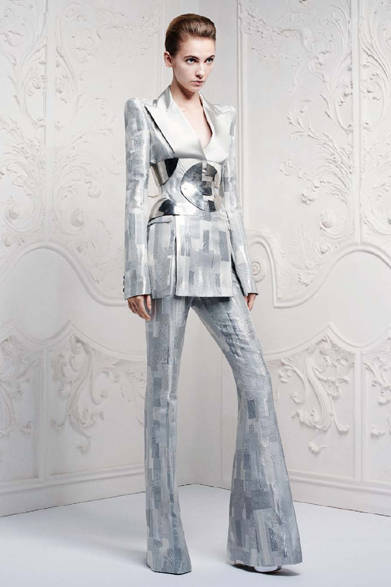 　2013年春夏プレコレクション