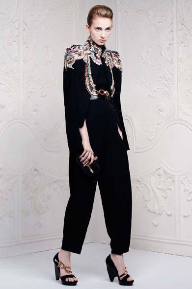 　2013年春夏プレコレクション