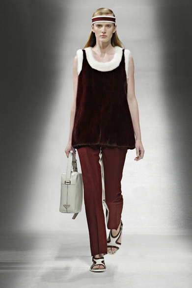 　2013年春夏プレコレクション