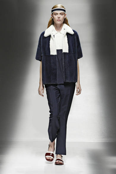 　2013年春夏プレコレクション