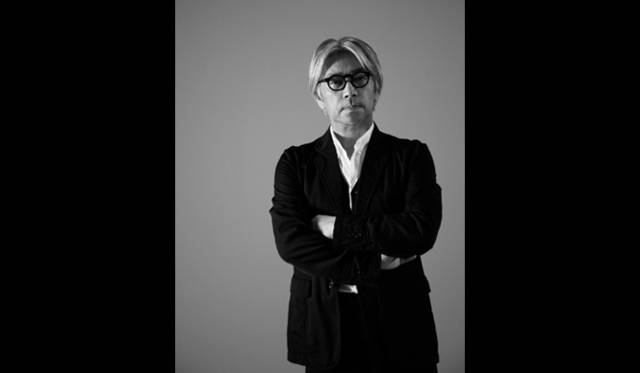 　坂本龍一氏