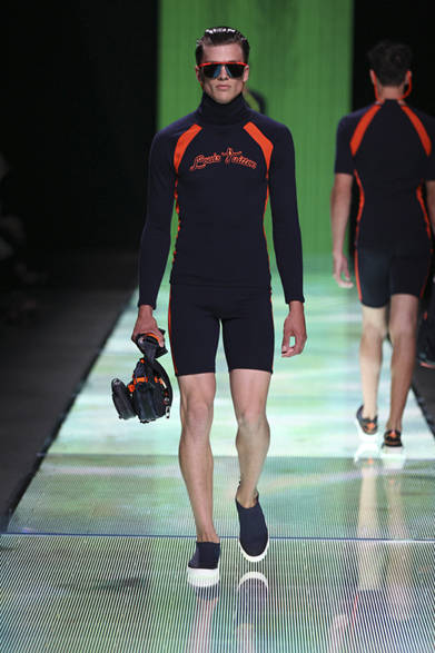 　　2013年春夏 メンズコレクション