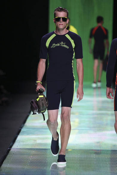 　　2013年春夏 メンズコレクション