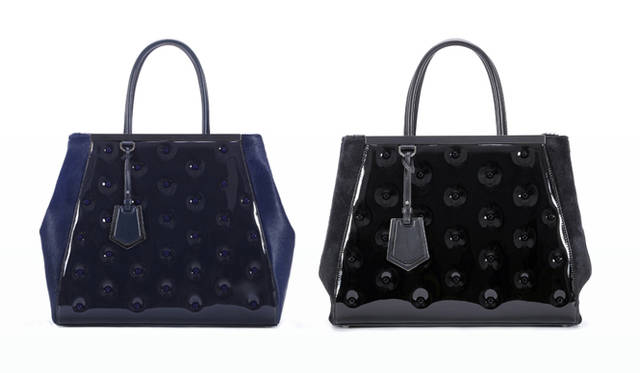 <strong>FENDI｜フェンディ</strong>　左　バッグ（パテント×ヘアカーフ）[W38×H33×D16.6cm] 32万8650円、右　バッグ（パテント×ヘアカーフ） 28万7700円[W36×H28×D16cm]