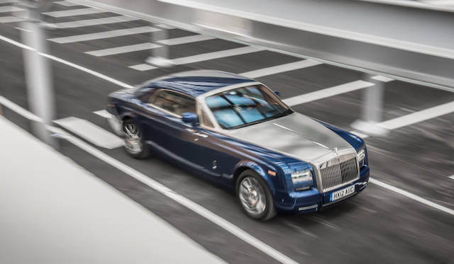 <strong>Rolls-Royce Phantom Coupe (series II)｜ロールス・ロイス ファントム クーペ（シリーズII）</strong>