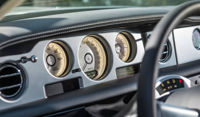 <strong>Rolls-Royce Phantom (series II)｜ロールス・ロイス ファントム（シリーズII）</strong>