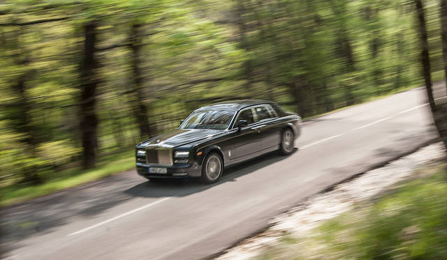 <strong>Rolls-Royce Phantom (series II)｜ロールス・ロイス ファントム（シリーズII）</strong>