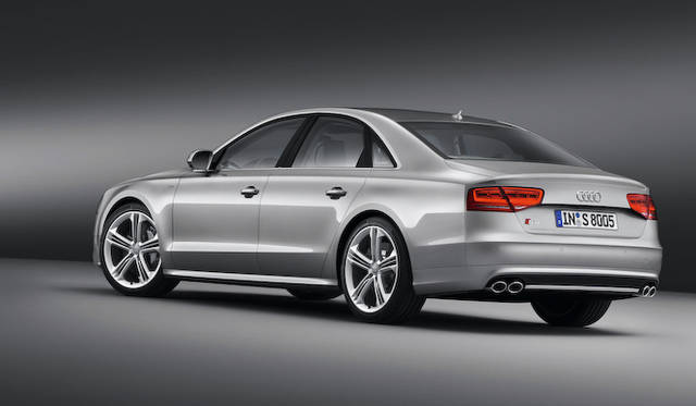 <strong>Audi S8｜アウディ S8</strong>