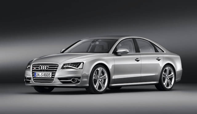 <strong>Audi S8｜アウディ S8</strong>