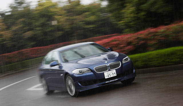 <strong>BMW ALPINA B5 BITURBO LIMOUSINE｜ BMW アルピナ B5 ビターボ リムジン</strong>