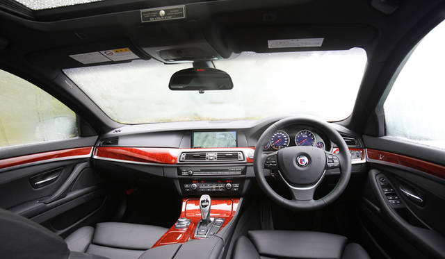 <strong>BMW ALPINA B5 BITURBO LIMOUSINE｜ BMW アルピナ B5 ビターボ リムジン</strong>