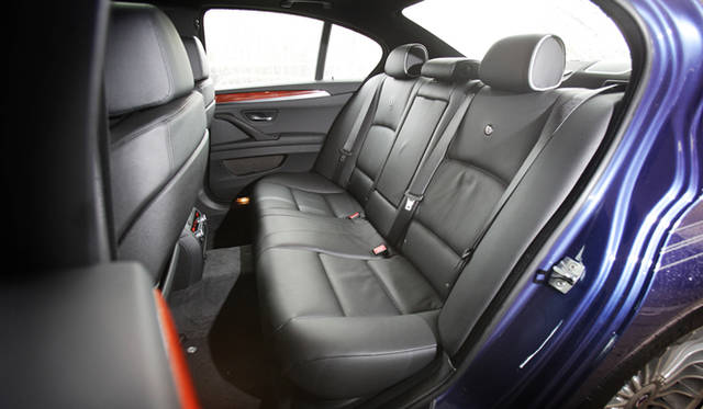 <strong>BMW ALPINA B5 BITURBO LIMOUSINE｜ BMW アルピナ B5 ビターボ リムジン</strong>