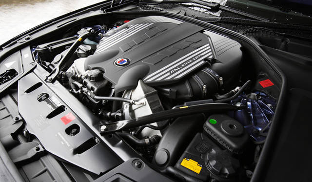 <strong>BMW ALPINA B5 BITURBO LIMOUSINE｜ BMW アルピナ B5 ビターボ リムジン</strong>