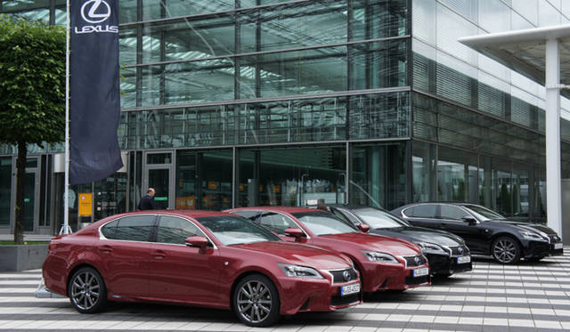 <strong>Lexus GS450h｜レクサス GS450h</strong>