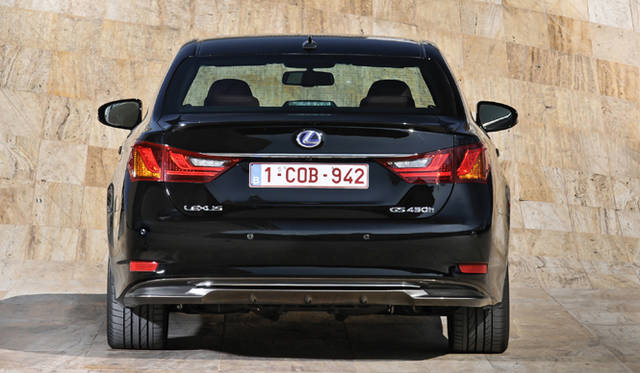 <strong>Lexus GS450h｜レクサス GS450h</strong>