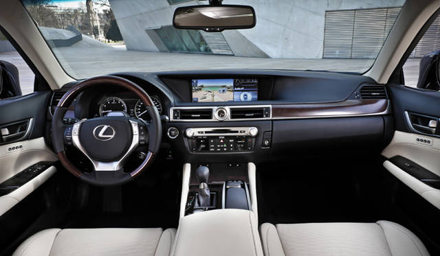 <strong>Lexus GS250｜レクサス GS250</strong>