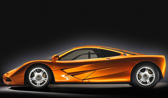 <strong>McLaren F1｜マクラーレン F1</strong><br />1993年 採算を度外視してつくられた マクラーレンの名を冠するはじめてのロードカー