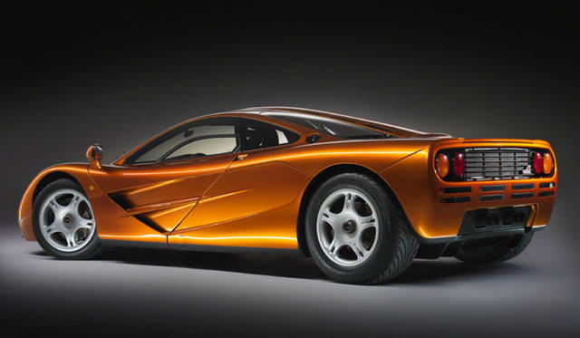 <strong>McLaren F1｜マクラーレン F1</strong><br />1993年 採算を度外視してつくられた マクラーレンの名を冠するはじめてのロードカー