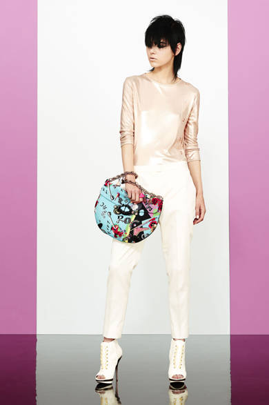 　2013年春夏プレコレクション ©VERSACE