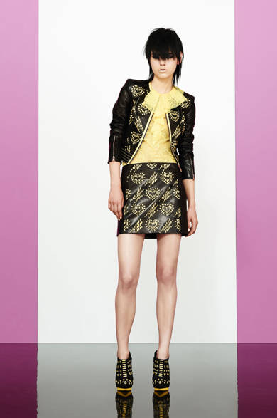 　2013年春夏プレコレクション ©VERSACE