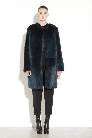 　2013年春夏プレコレクション