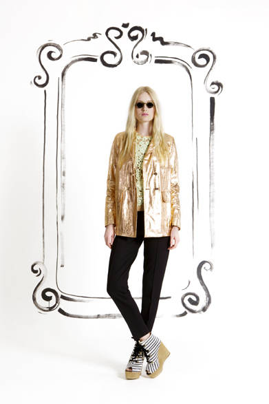 <strong>MOSCHINO CHEAP&CHIC｜モスキーノ チープ＆シック</strong>　2013年春夏プレコレクション