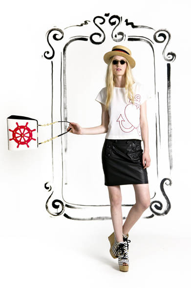 <strong>MOSCHINO CHEAP&CHIC｜モスキーノ チープ＆シック</strong>　2013年春夏プレコレクション