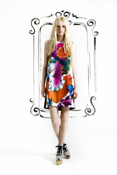 <strong>MOSCHINO CHEAP&CHIC｜モスキーノ チープ＆シック</strong>　2013年春夏プレコレクション